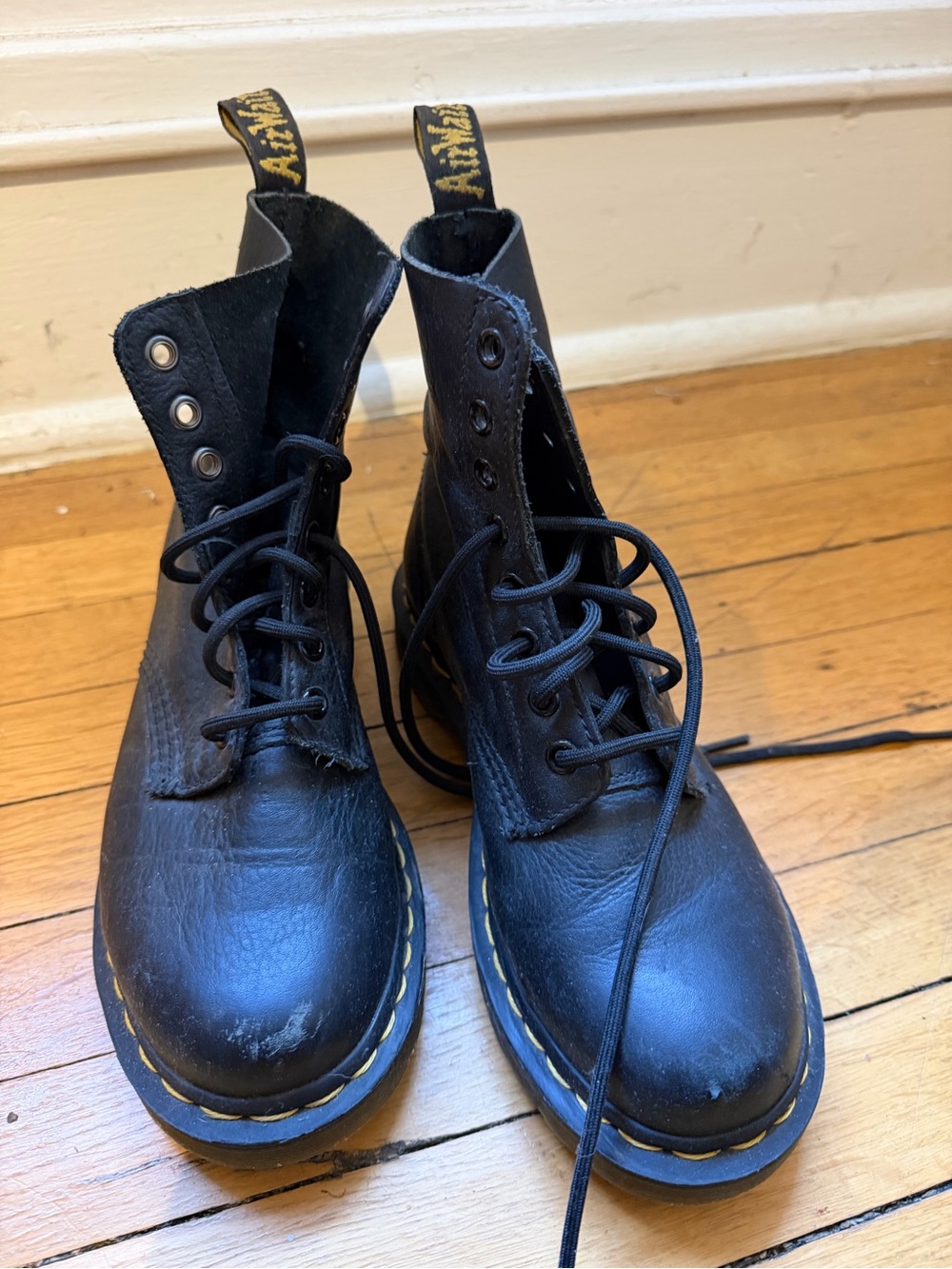Vegan Leather Pascal Lace Up Dr. Martens